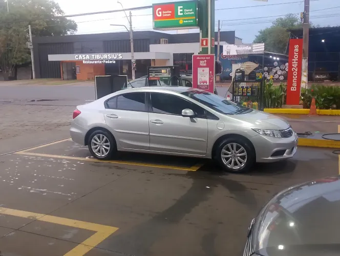 Honda Civic Sedan LXS 1.8/1.8 Flex 16V Mec. 4P 2014