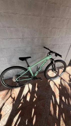 Bicicleta Specialized Rockhopper