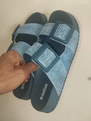 Sandália original Melissa Semi nova, muito confortável