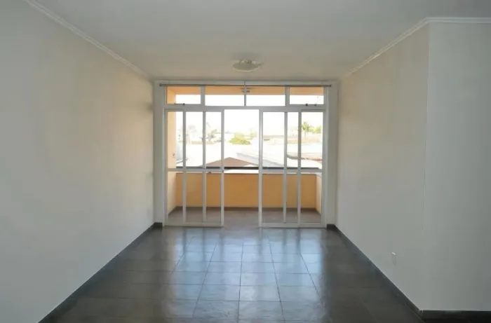 Apartamento com 03 Quartos para Locação no Jardim Paulista Ribeirão Preto com Sacada.