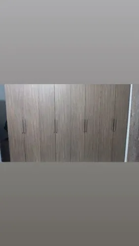 GUARDA ROUPA E ESTANTE
