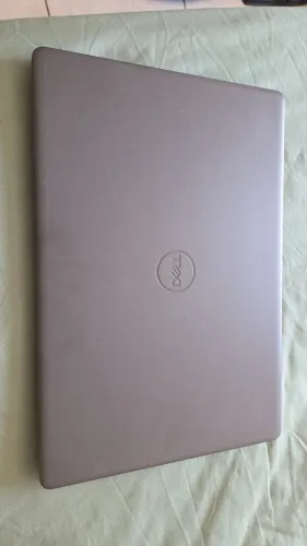 Dell Inspiron 15,3" pentium gold