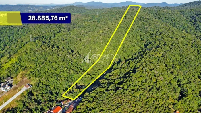 TERRENO COM ÁREA DE 28.885,76 M², EM RUA SEM SAÍDA, ZONEAMENTO ZPA E ZRP, PRÓXIMO À BLUKIT