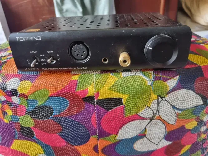 Amplificador de Fone de Ouvido TOPPING A30Pro com Saída XLR