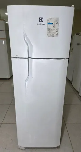 Geladeira Electrolux Defrost DC35A