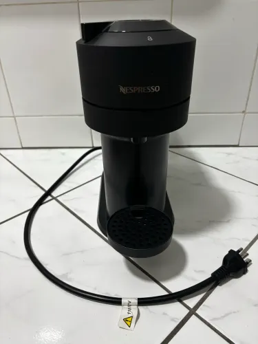 Cafeteira Nespresso Vertuo Next Elétrica