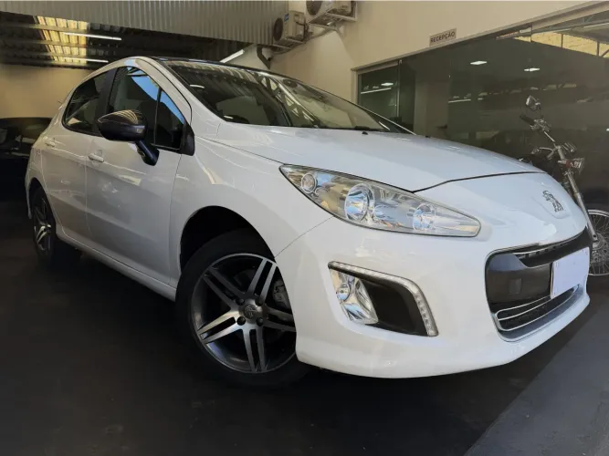 Peugeot 308 Feline/griffe 1.6 Turbo 16V 5P Aut. 2014