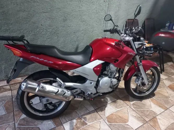 Fazer 250 3° dono Km baixo