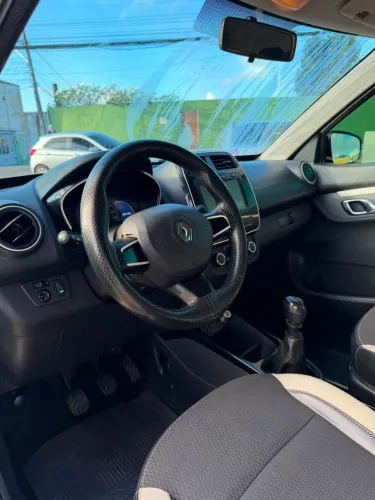 Renault Kwid Intense 1.0 Flex 12V 5P Mec. 2020