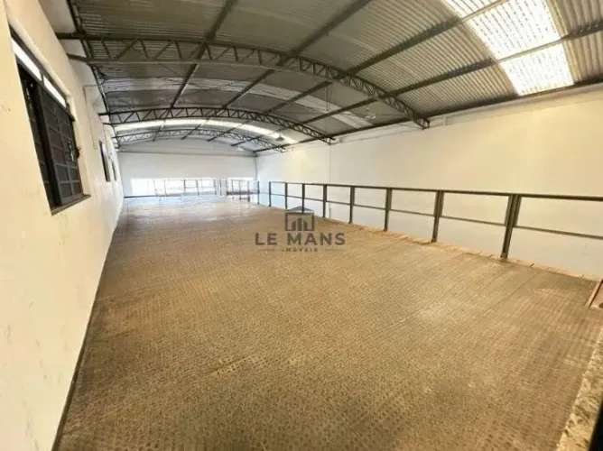 Barracão à venda e para alugar em Piracicaba, Piracicamirim, com 341 m²