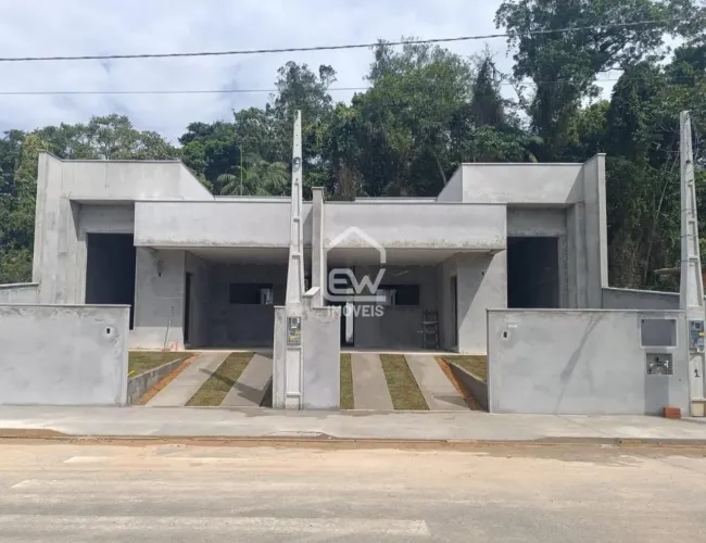 Geminados no Loteamento Recanto das Acácias em Schroeder, SC