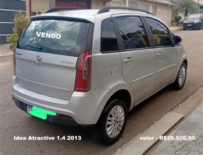 Fiat Idea Attractive 1.4 Fire Flex 8V 5P 2013