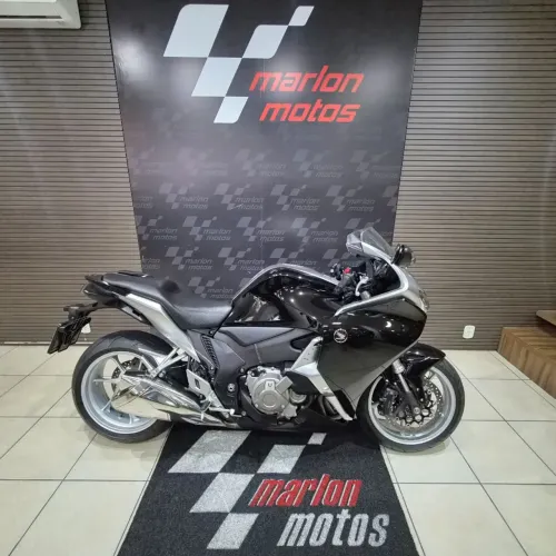 VFR 1200F