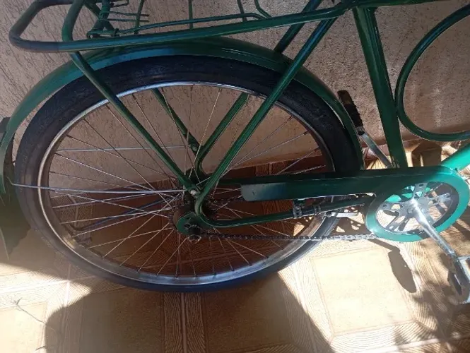 Vendo bike Monark barra circular verde