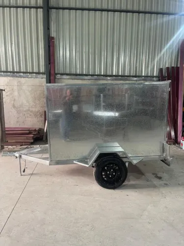 Carretinha Baú Galvanizada 2x1,20m Com Rack E Led (Nova/Pronta Entrega)