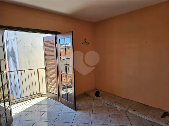 Casa à venda com 3 quartos em Vila Constança, São Paulo