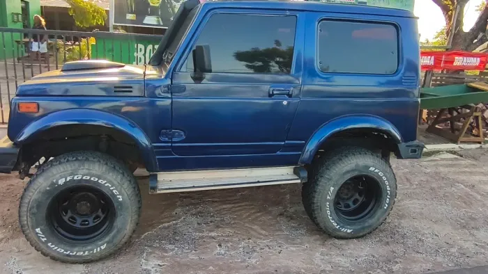 Suzuki Samurai JX Canvas 1.3 1994