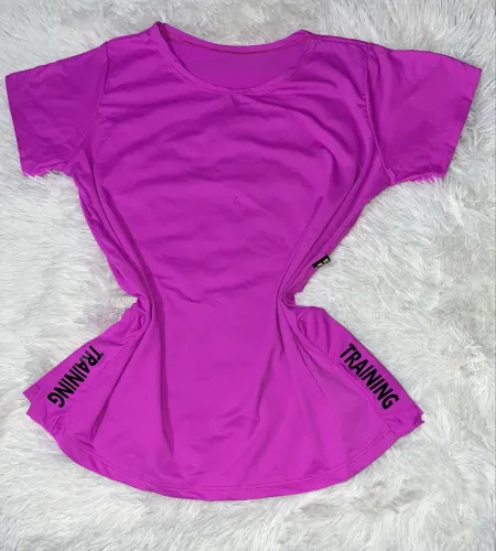 Promoção blusas 1 por 40,00 3 por 100,00