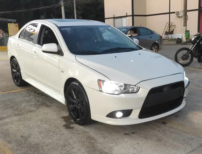 Mitsubishi Lancer GT 2.0 16V 160cv Aut. 2014