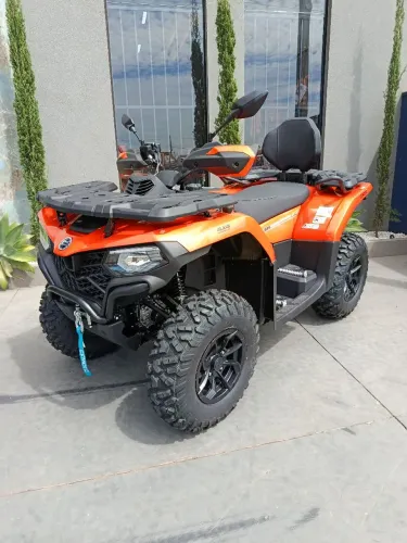 CForce 520 L Laranja 2024 novinho 