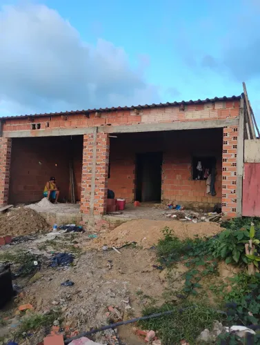 Vendo está casa com ponto
