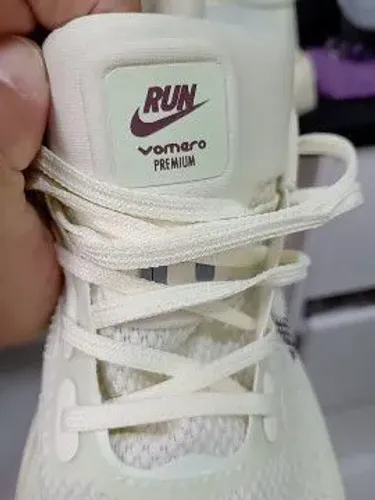 Tênis Nike Vomero
