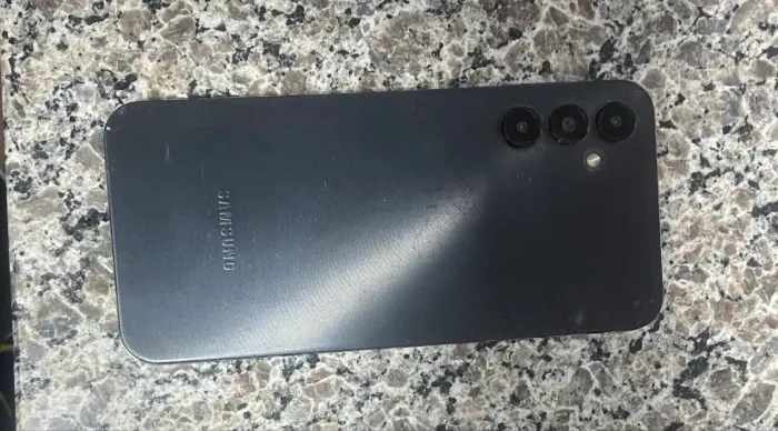 Celular bom para trabalho A14  no preço 