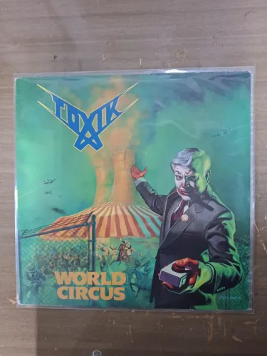 Vinil - Toxik