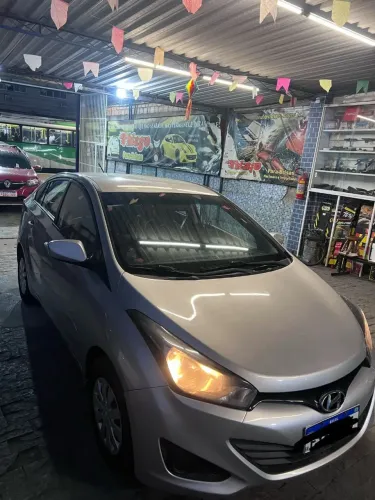 Hyundai HB20S C.plus/c.style 1.6 Flex 16V Mec.4p 2015