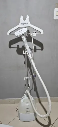 FERRO A VAPOR (vaporizador de roupas e tecidos)