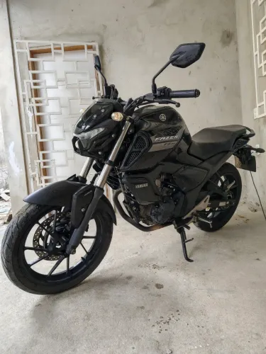 FZ15 PRETA - ÚNICO DONO - ANO 23/24