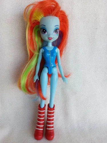 boneca Hasbro da linha My Little Pony Equestria Girls