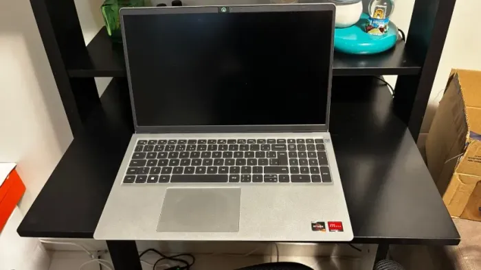 Notebook Dell Inspiron 15 3000 Ryzen 7 | 8GB RAM | SSD 256GB | Tela Full HD | Excelente Es