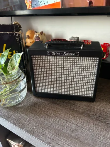 Fender Mini Deluxe MD-20 Original - Amplificador Guitarra
