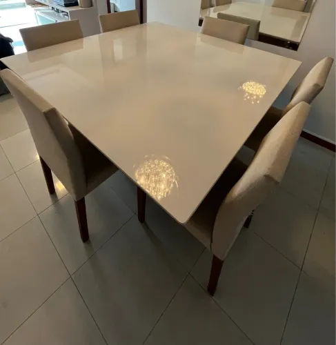 Conjunto Mesa de Jantar com 6 cadeiras