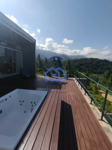 Sobrado à venda com vista para o mar e serra, Portal da Fazendinha, Caraguatatuba, SP