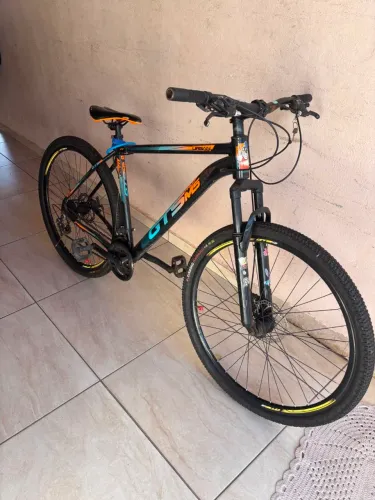 VENDO BICICLETA ARO 29