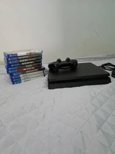 Playstation 4 slim 500 GB