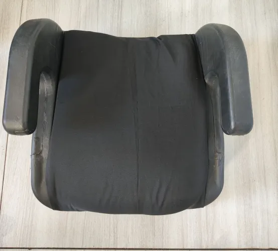 Assento de elevação infantil para por no carro 