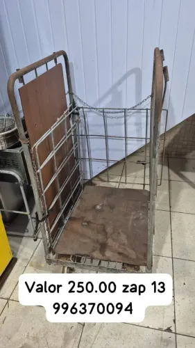 Carrinho de carvão