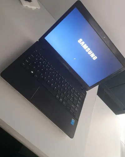 Notebook i3 8gb ram 1TB bateria boa