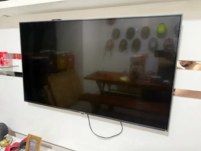 Tv LG 50 polegadas 4k seminova!