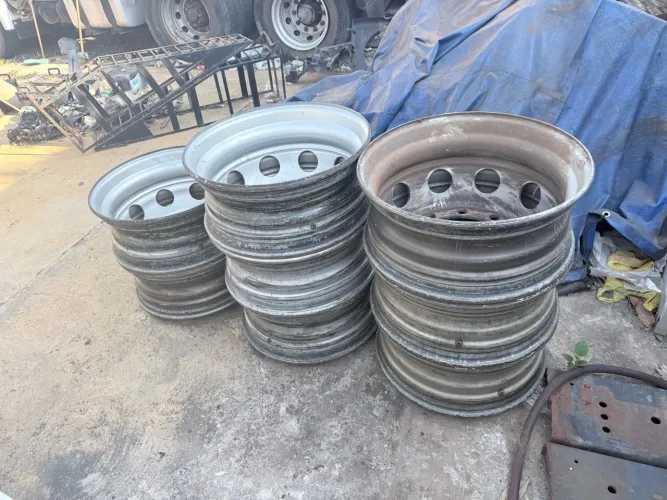 Vendo Rodas originais Volvo
