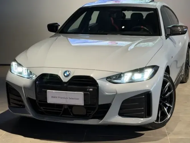 BMW i4 M50 (elétrico) 2025