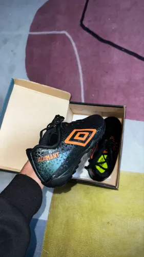 CHUTEIRA UMBRO 31