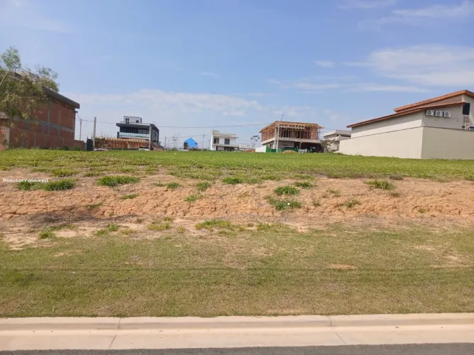 Terreno, 300m² à venda por R$414.000 no condomínio Terras Alpha Nova Esplanada - Votoranti