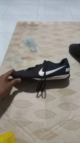 Chuteiras pé:41 ORIGINAL DA NIKE MUITO BOA
