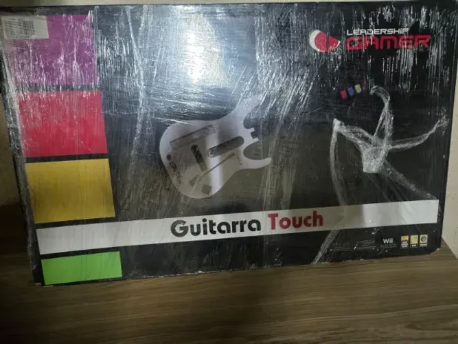 ? Guitarra Touch Leadership Gamer (PS2 / PS3 / Wii / PC) - Nova, Nunca Usada!