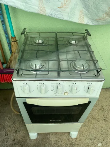 Fogão 4 bocas usado