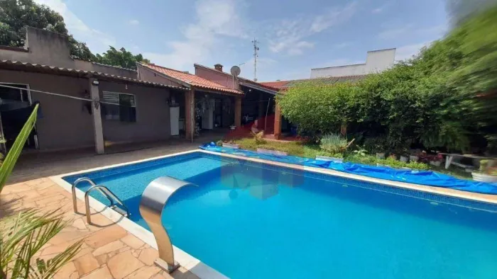 Chácara com 2 dormitórios para alugar, 800 m² por R$ 4.600,00/mês - São Sebastião - Americ